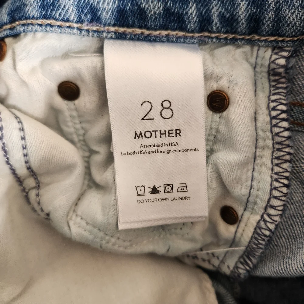 MOTHER Fly Tomcat Roller Jeans In Crashing Wash 28 - Picture 9 of 12